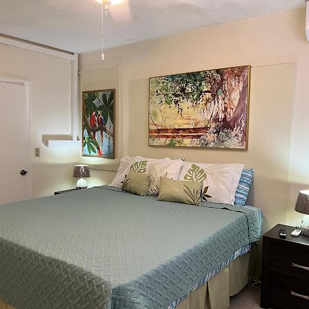Appartamento Tropical Hideaway Nassau Esterno foto