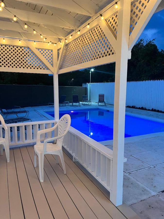 Appartamento Tropical Hideaway Nassau Esterno foto