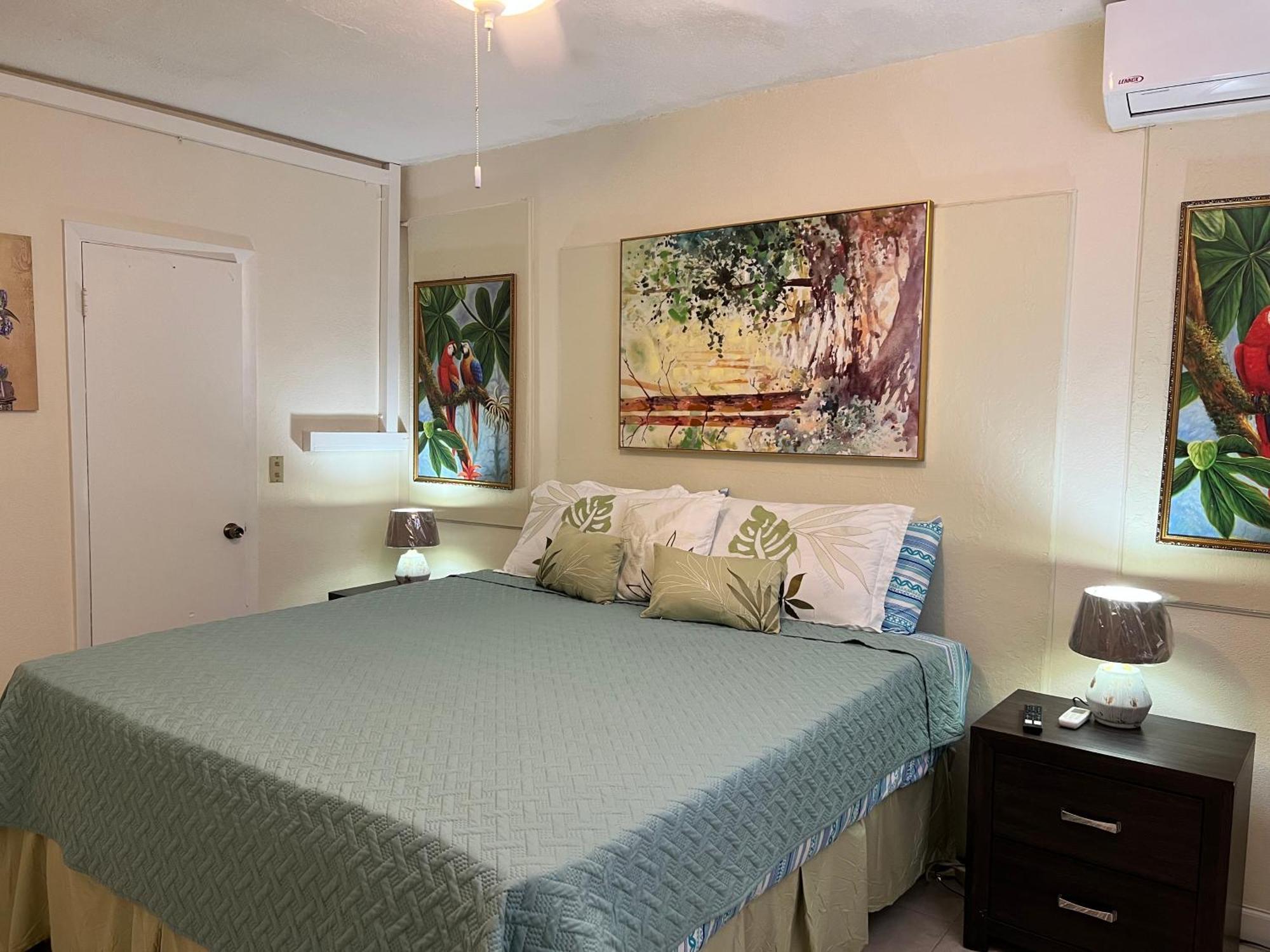 Appartamento Tropical Hideaway Nassau Esterno foto