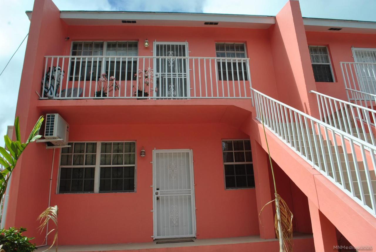 Appartamento Tropical Hideaway Nassau Esterno foto