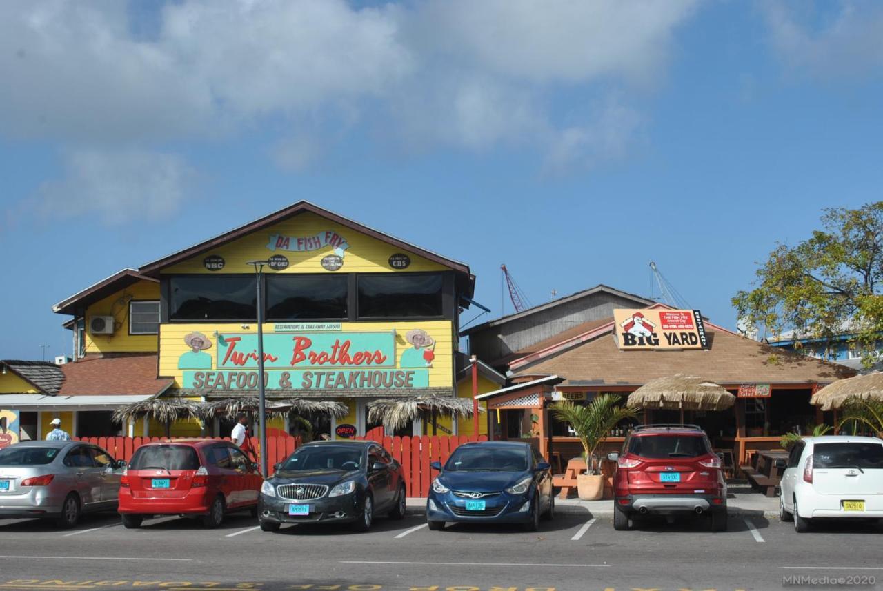 Appartamento Tropical Hideaway Nassau Esterno foto