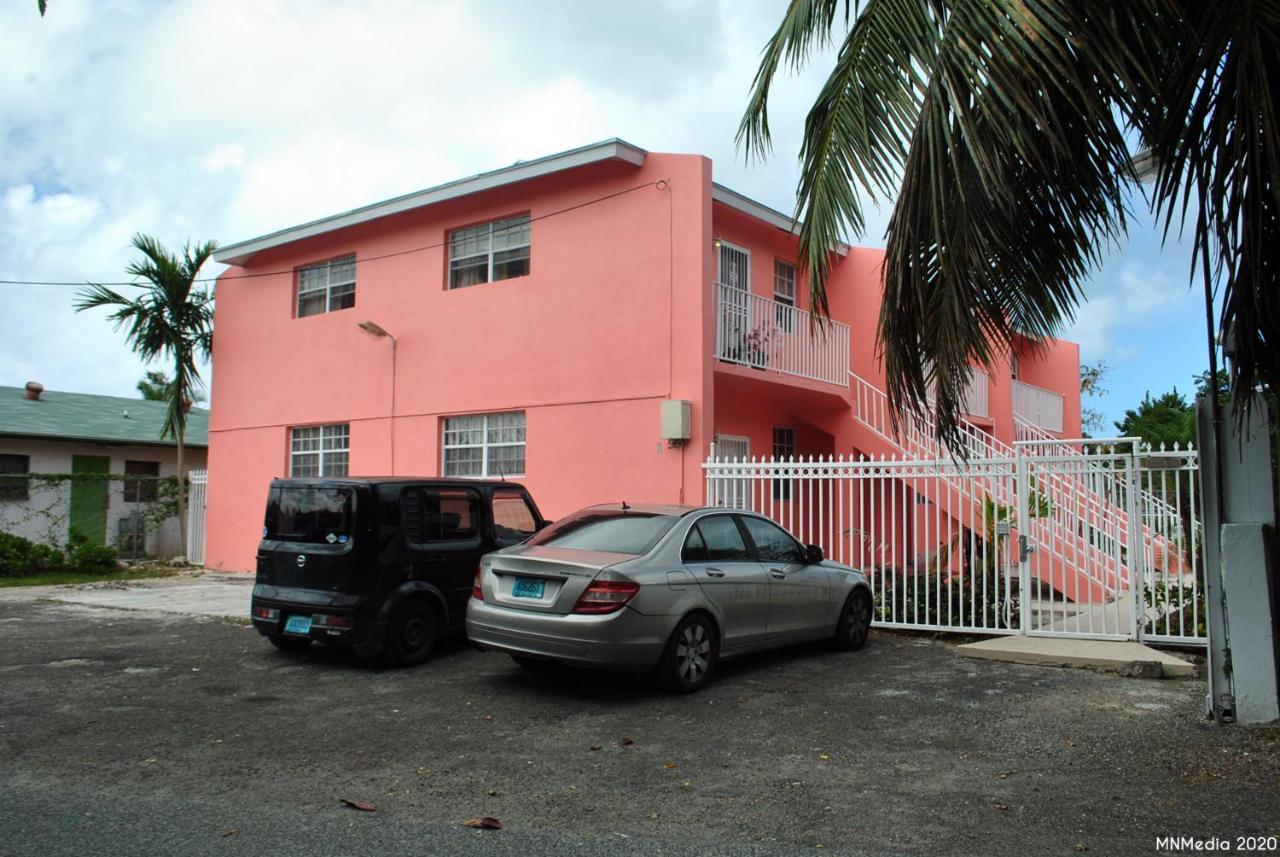 Appartamento Tropical Hideaway Nassau Esterno foto